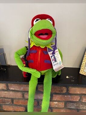 Macy's Green Kermit the Frog Plush with Red Mouth 2002